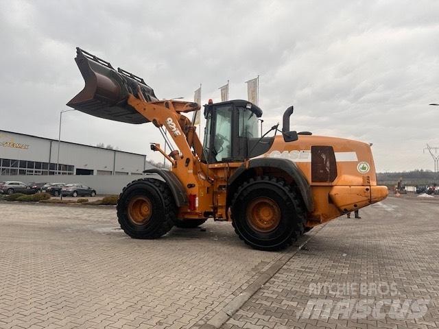 CASE 921 E  휠로우더