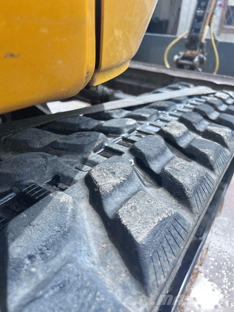 JCB 8035 ZTS 소형 굴삭기 7톤 미만
