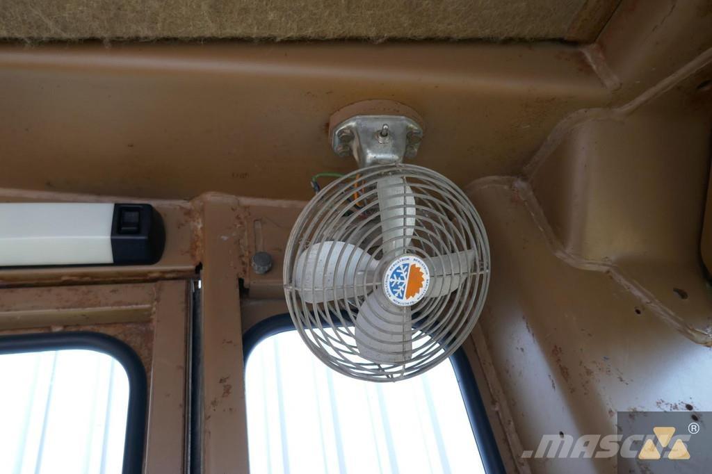 CAT 130G 그레이더