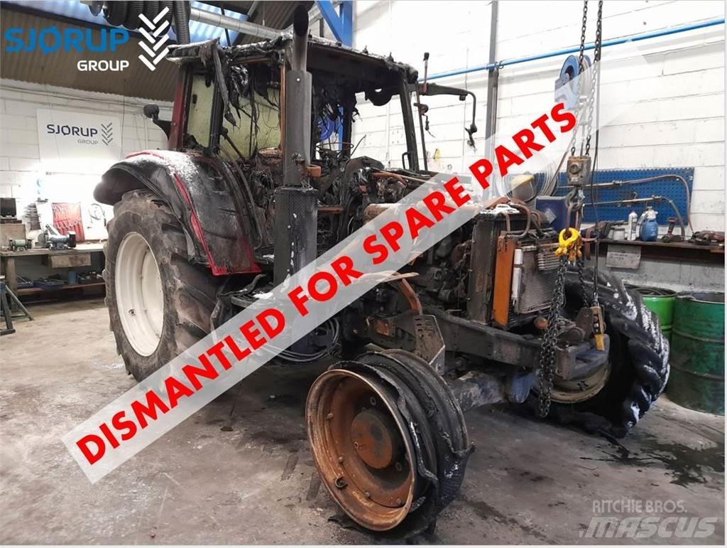 Valtra N163 트랙터