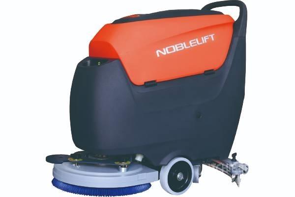 Noblelift NB530 습건식 복합 청소차