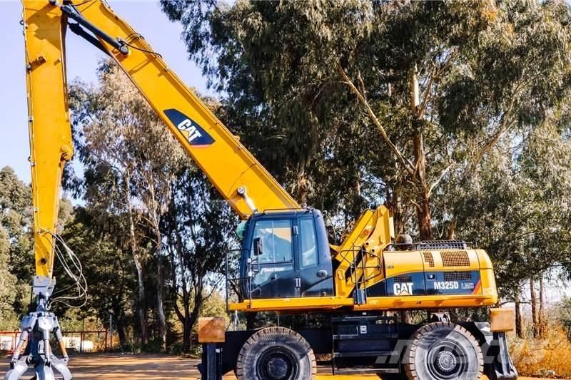 CAT M325 소형 굴삭기 7톤 미만