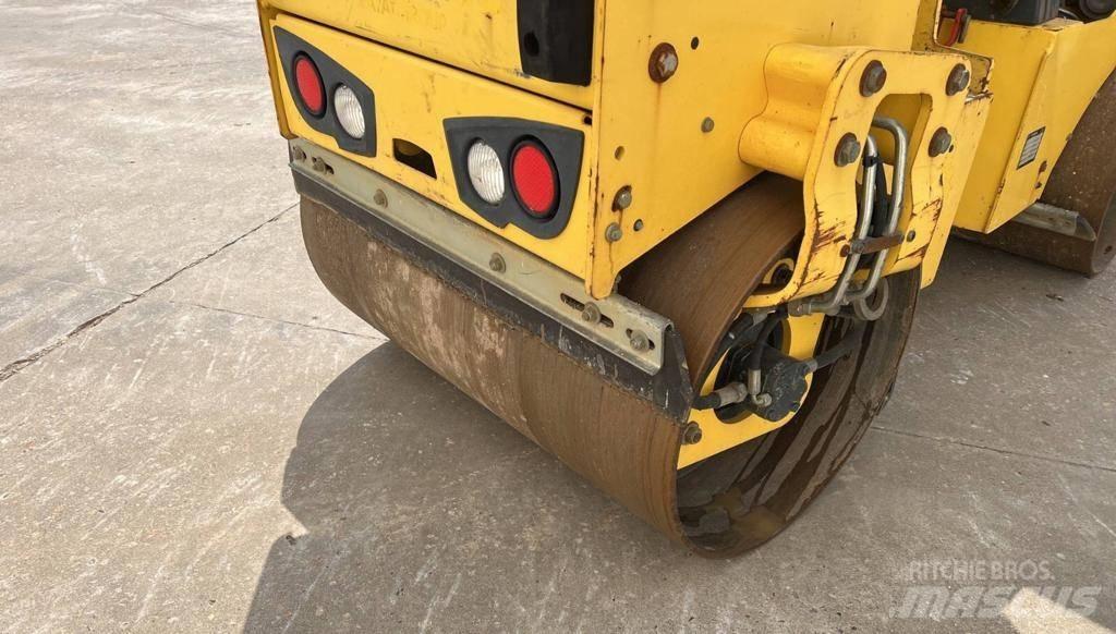 Bomag BW 100 AD M-5 트윈 드럼 롤러