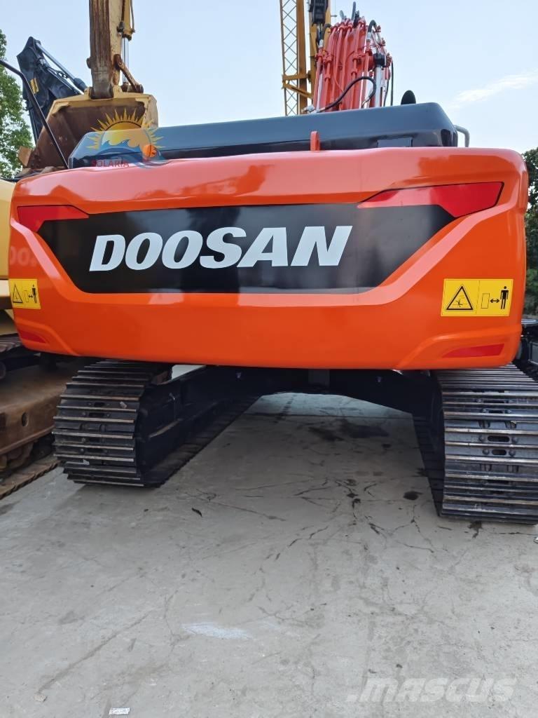 Doosan DX 300 LC 대형 굴삭기 29톤 이상