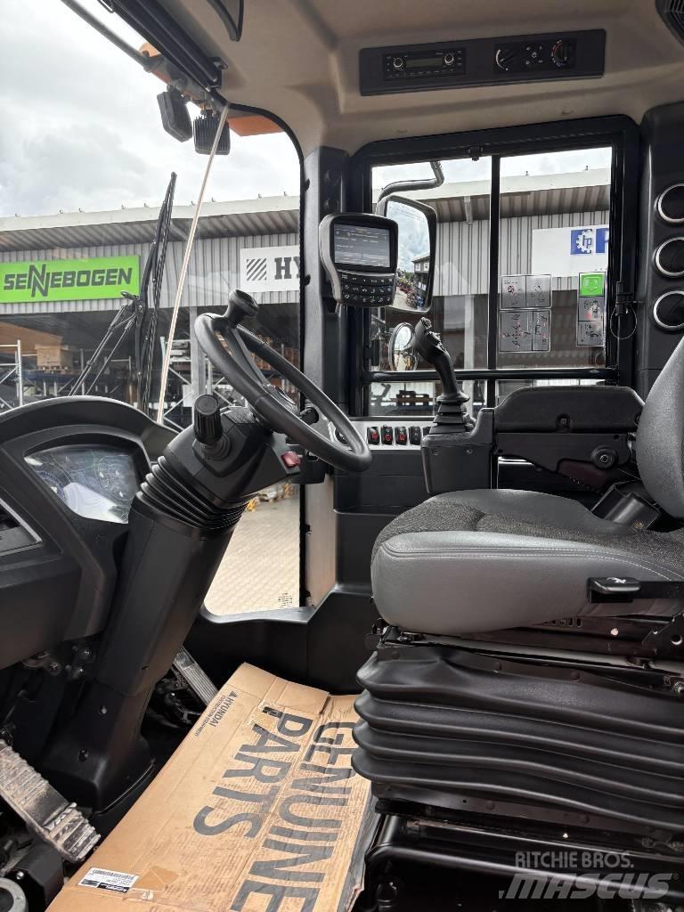 Hyundai HL 975  휠로우더