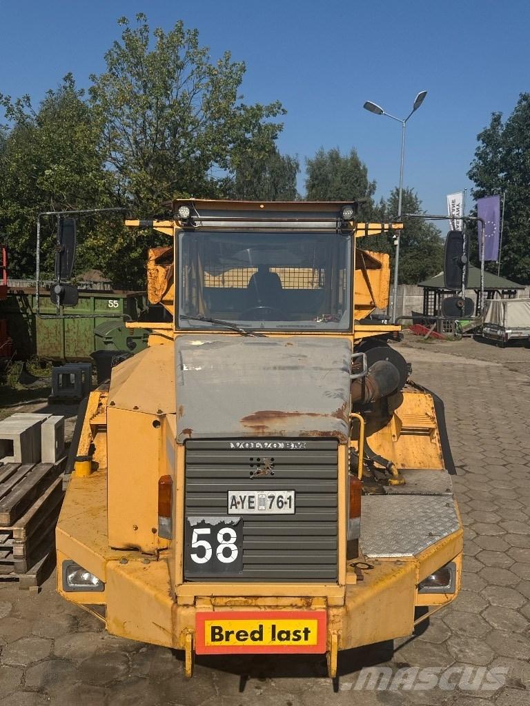 Volvo A 30 연결식 홀러