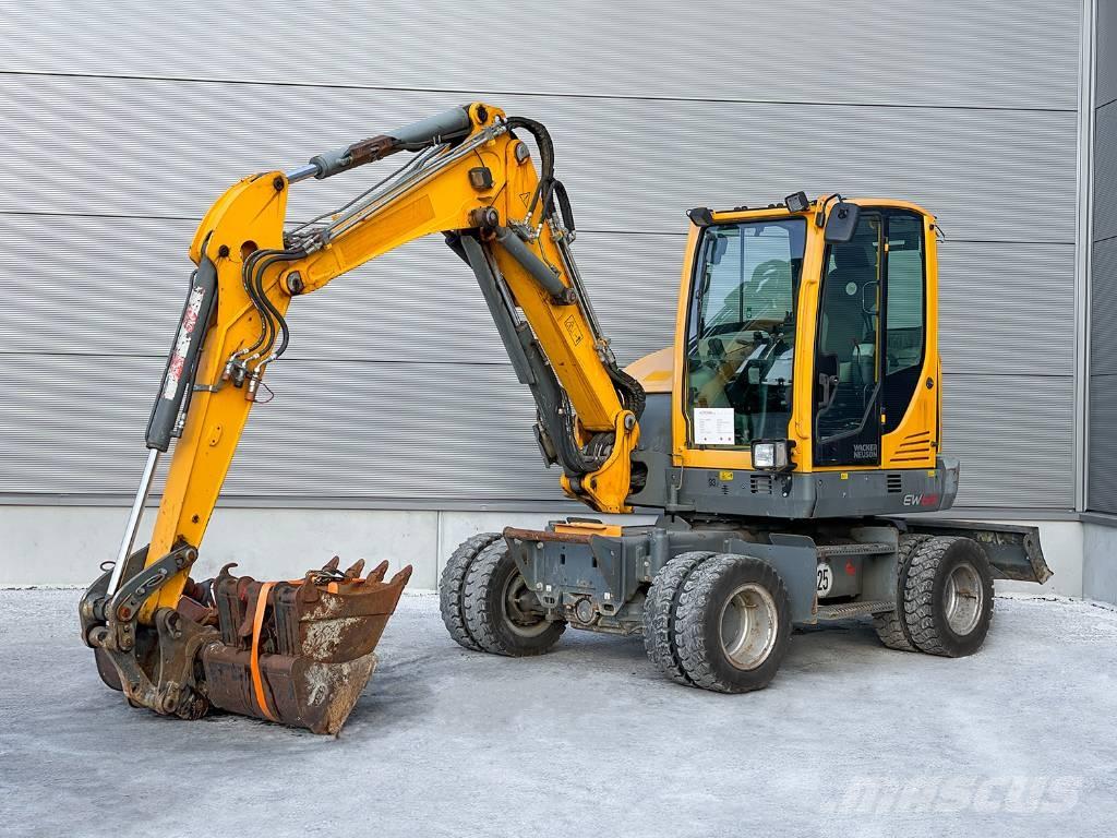 Wacker Neuson EW 65  휠 굴삭기