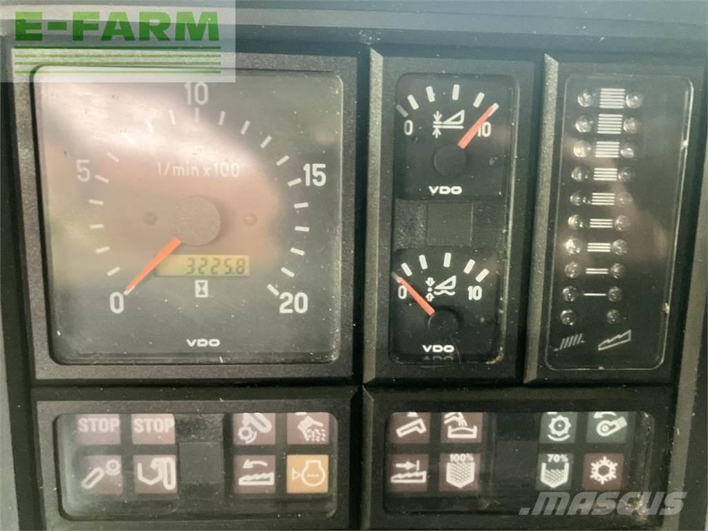 CLAAS medion 330 콤바인 수확기