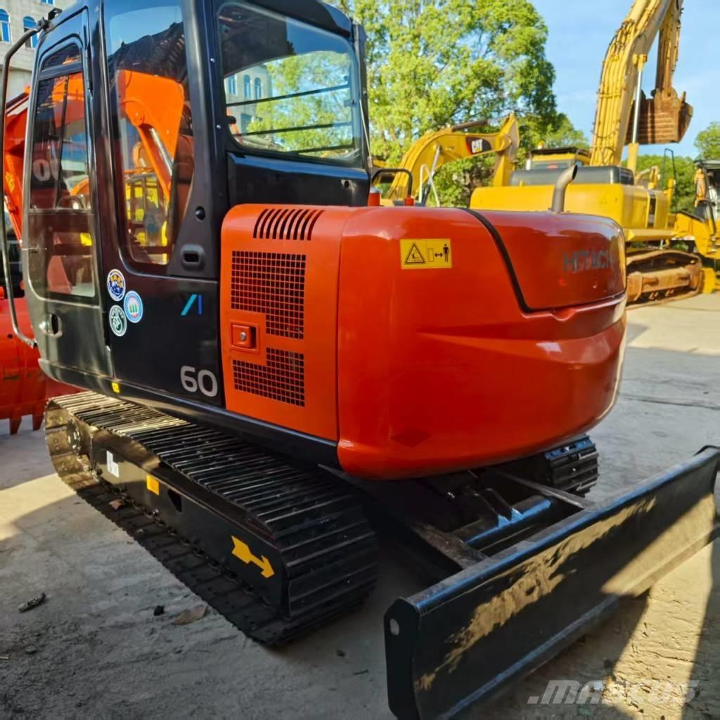Hitachi ZX 60 소형 굴삭기 7톤 미만