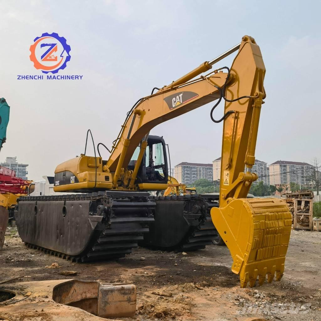 CAT 320 C 수륙양용 굴삭기