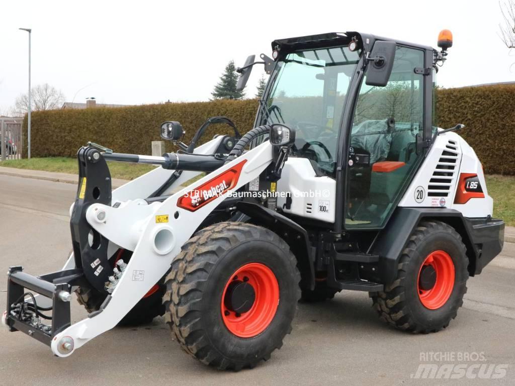Bobcat L 85  휠로우더