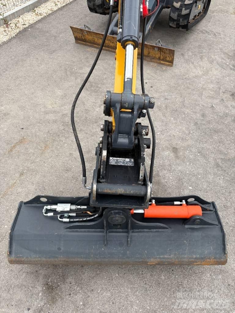 XCMG XE 18 E 소형 굴삭기 7톤 미만