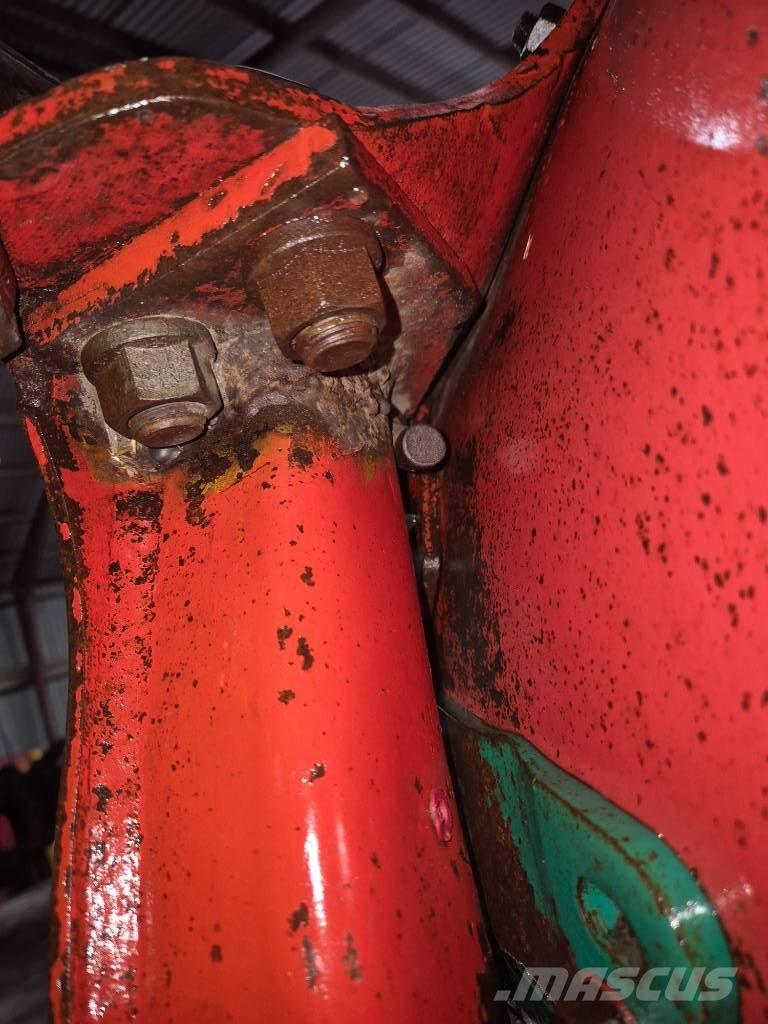 Kverneland EG85 가역 플로우(쟁기)