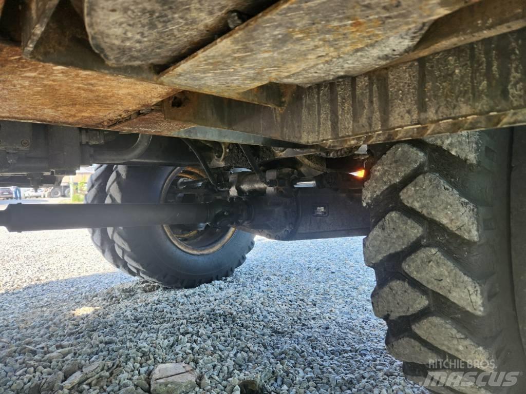 Volvo EW145BP  휠 굴삭기
