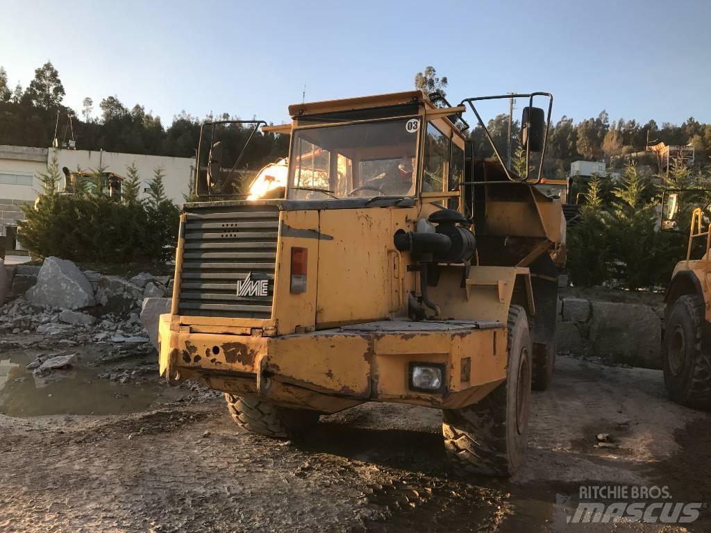 Volvo A 30 C 연결식 홀러