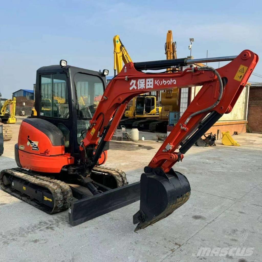Kubota U 35 소형 굴삭기 7톤 미만