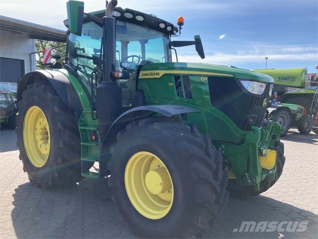 John Deere 6R215 트랙터