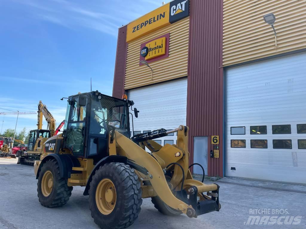 CAT 908 M  휠로우더