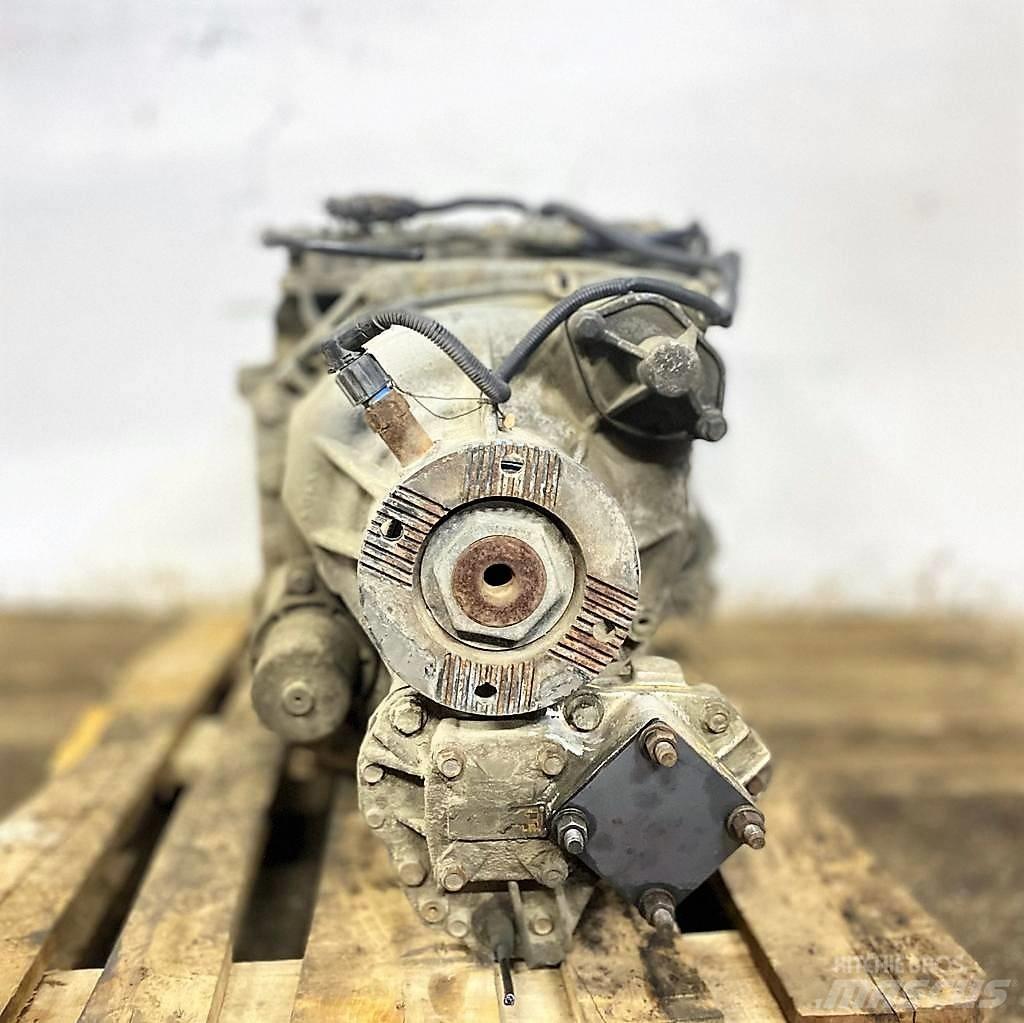 Volvo VT2412B 기어박스