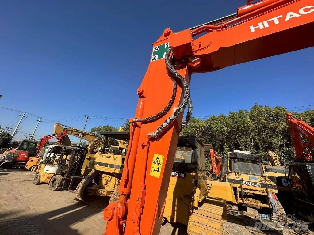 Hitachi ZX 75 소형 굴삭기 7톤 미만