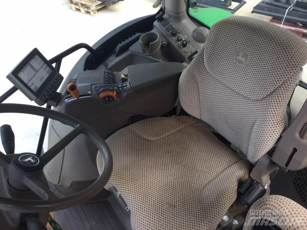 John Deere 6130R 트랙터
