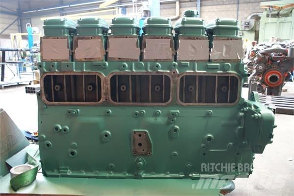 Volvo D10 BADE2 엔진