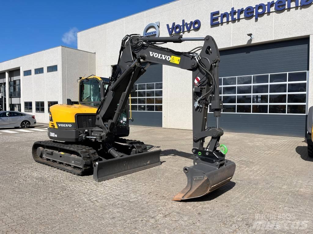 Volvo ECR88D 중형굴삭기 7톤-28톤
