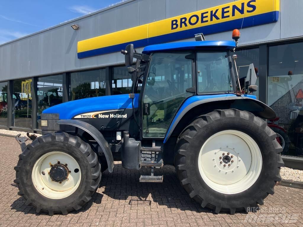 New Holland TM 120 트랙터