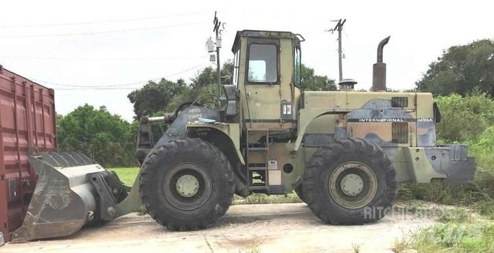 International M10  휠로우더