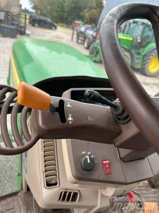 John Deere 6520 트랙터