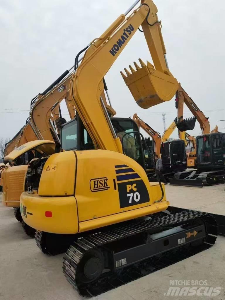 Komatsu 70-8 대형 굴삭기 29톤 이상