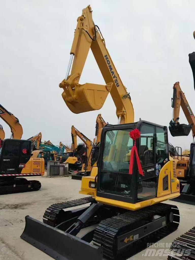 Komatsu 70-8 대형 굴삭기 29톤 이상