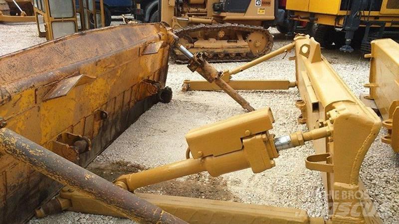 CAT D7E, D7F, D7G 삽날