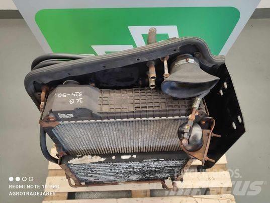 JCB 524-50 cooler 라디에이터