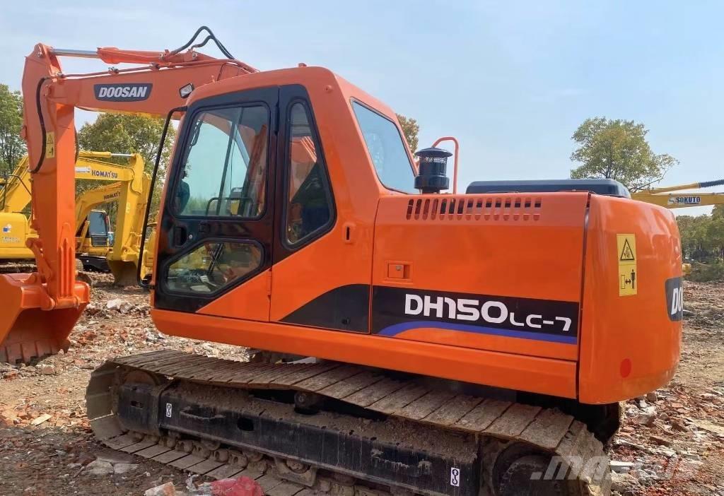 Doosan DH 150 대형 굴삭기 29톤 이상