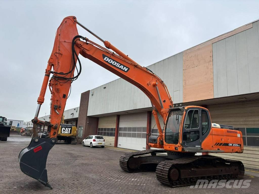 Doosan DX 255 LC 대형 굴삭기 29톤 이상