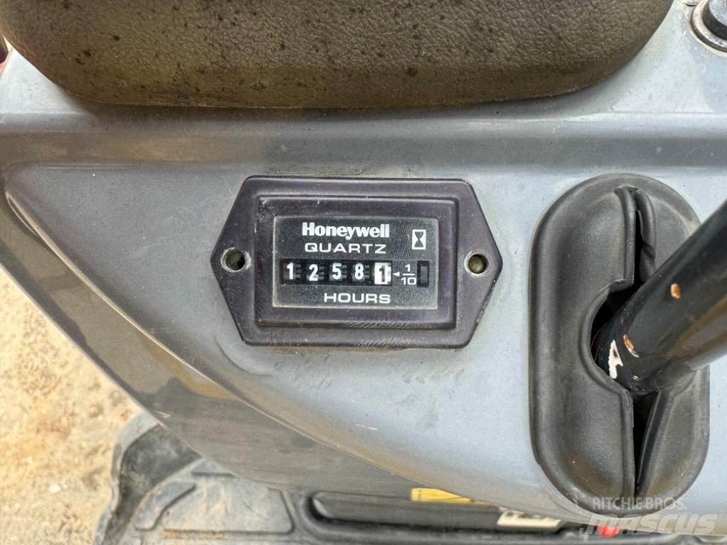 Yanmar SV08 (1C088) 소형 굴삭기 7톤 미만