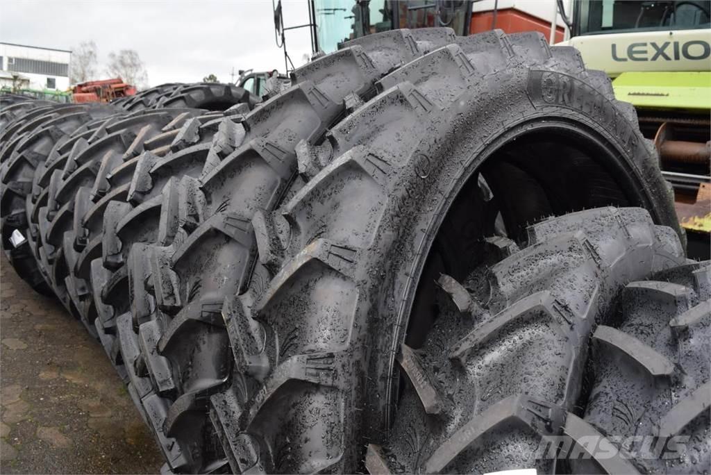  270/95R48 *GRI* 타이어, 휠 및 림