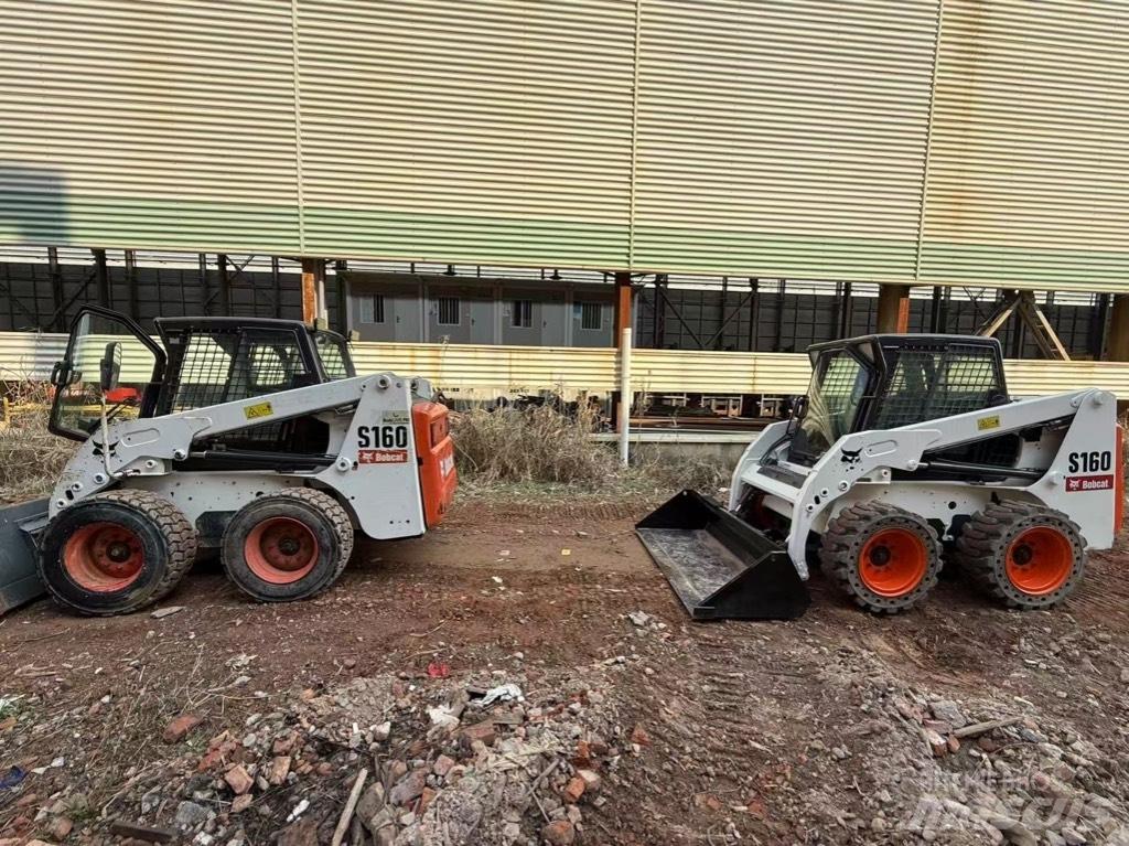 Bobcat S 160  스키드로더