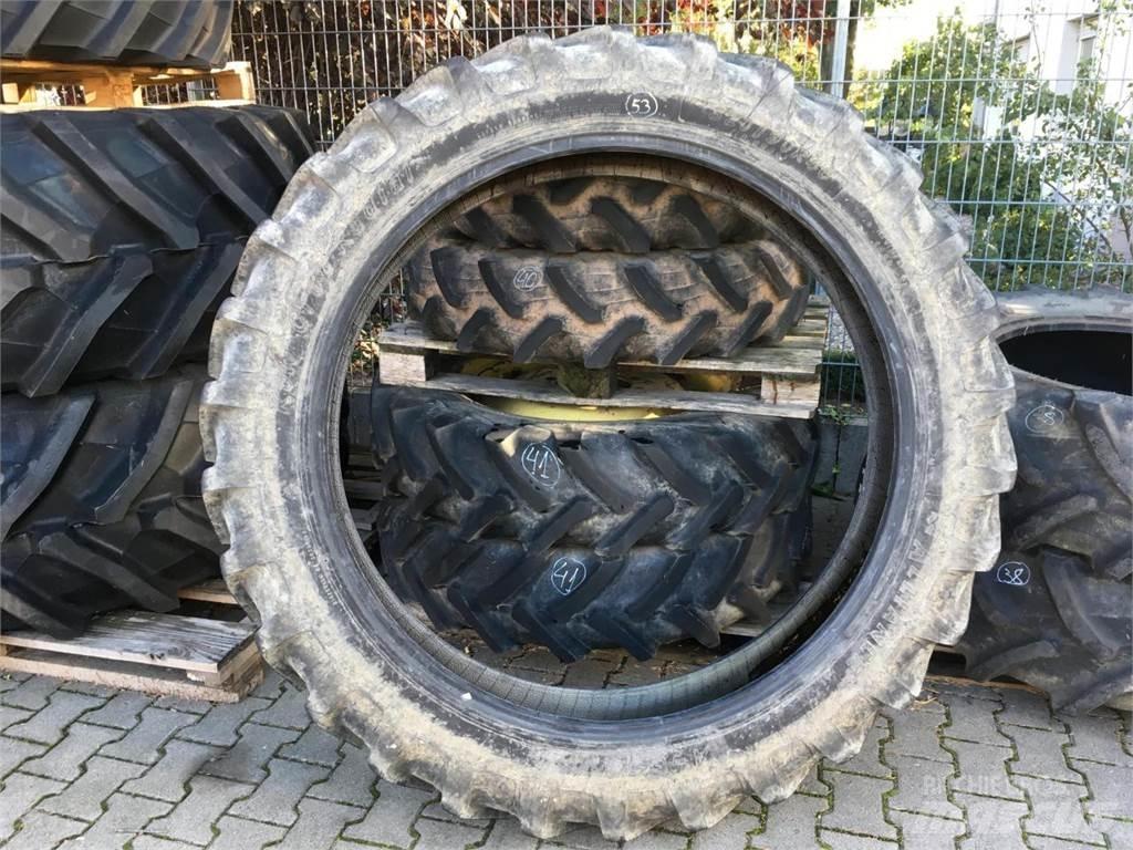 Alliance 320/90R46 타이어, 휠 및 림