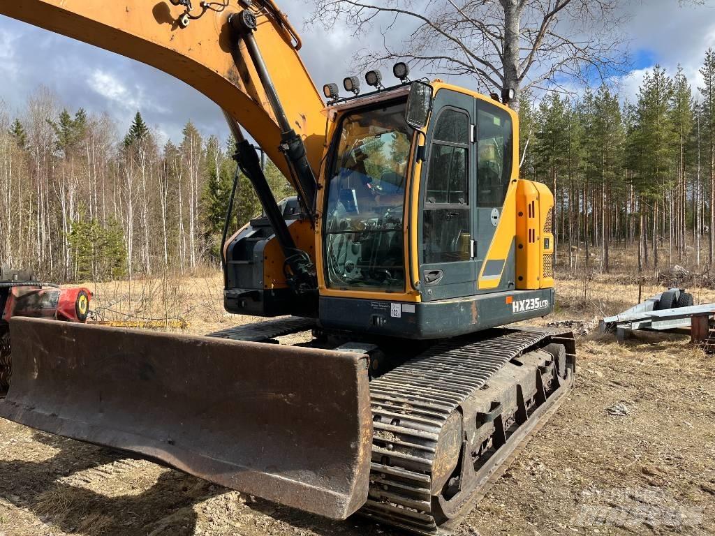 Hyundai HX 235 LCR 대형 굴삭기 29톤 이상