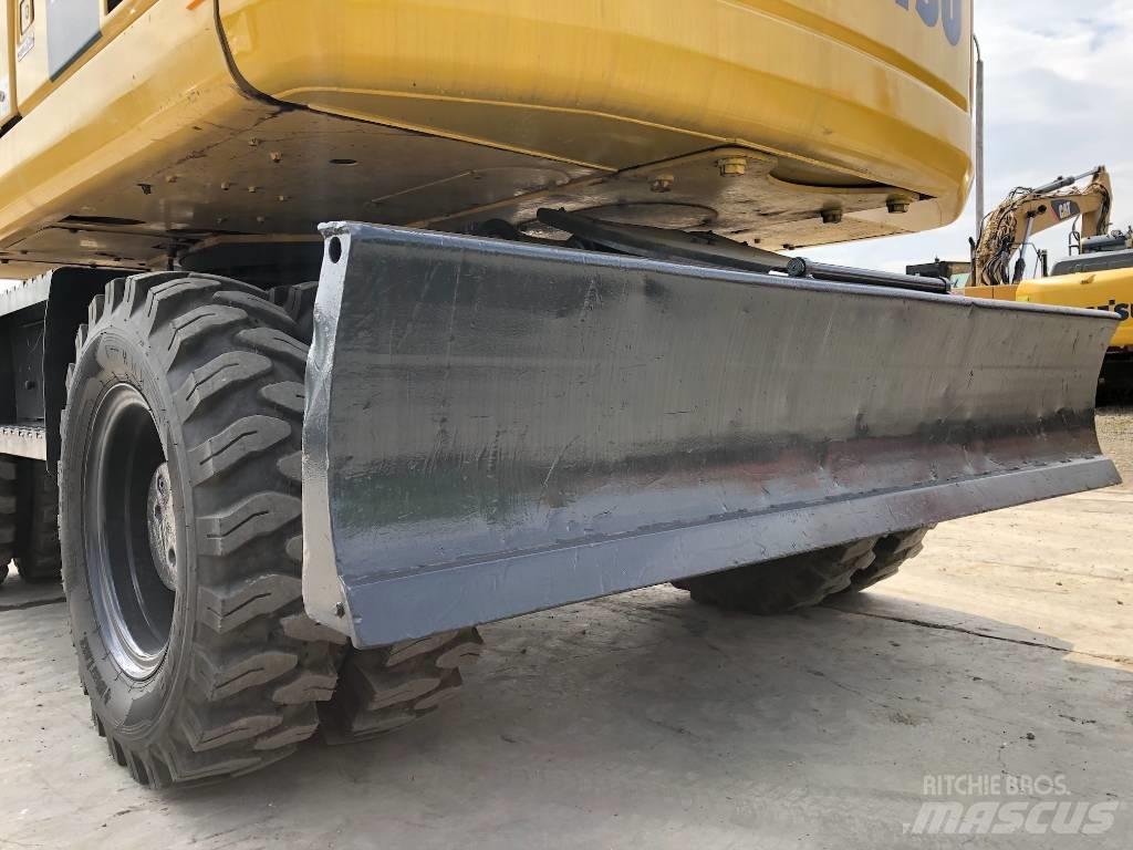 Komatsu PW160-8  휠 굴삭기