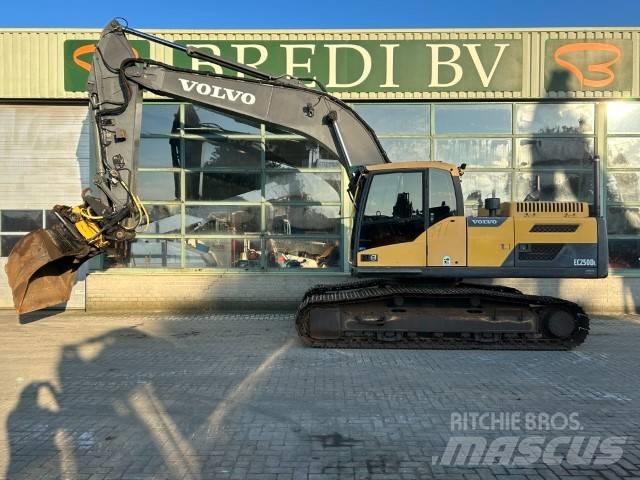 Volvo EC 250 D L 대형 굴삭기 29톤 이상