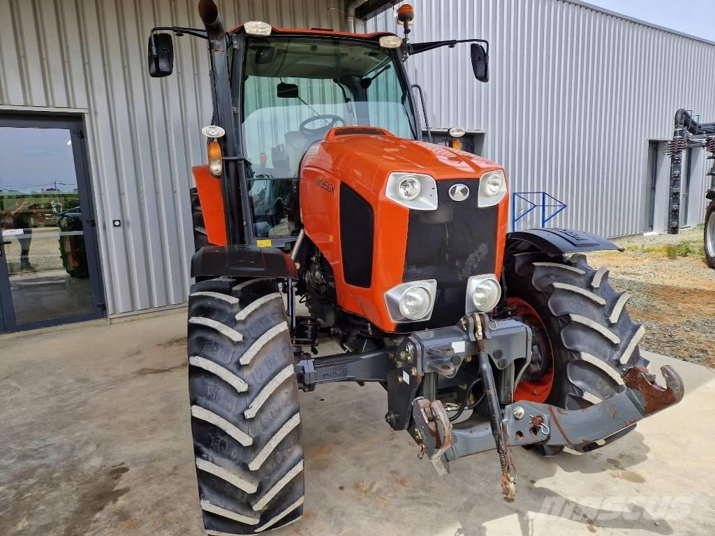 Kubota M 135 GX 트랙터