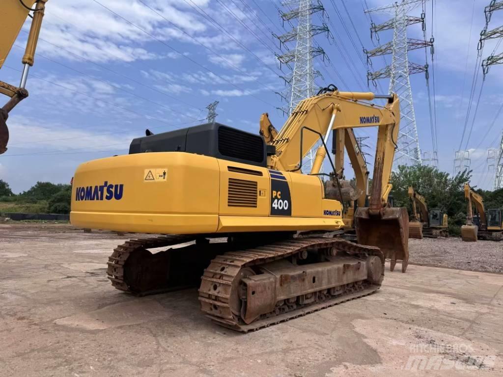 Komatsu PC 400-8 수륙양용 굴삭기