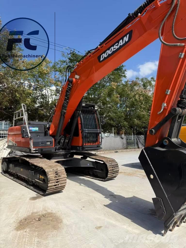 Doosan DX 225 LC 대형 굴삭기 29톤 이상
