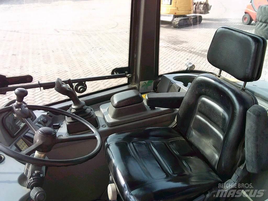 Volvo L25B  휠로우더