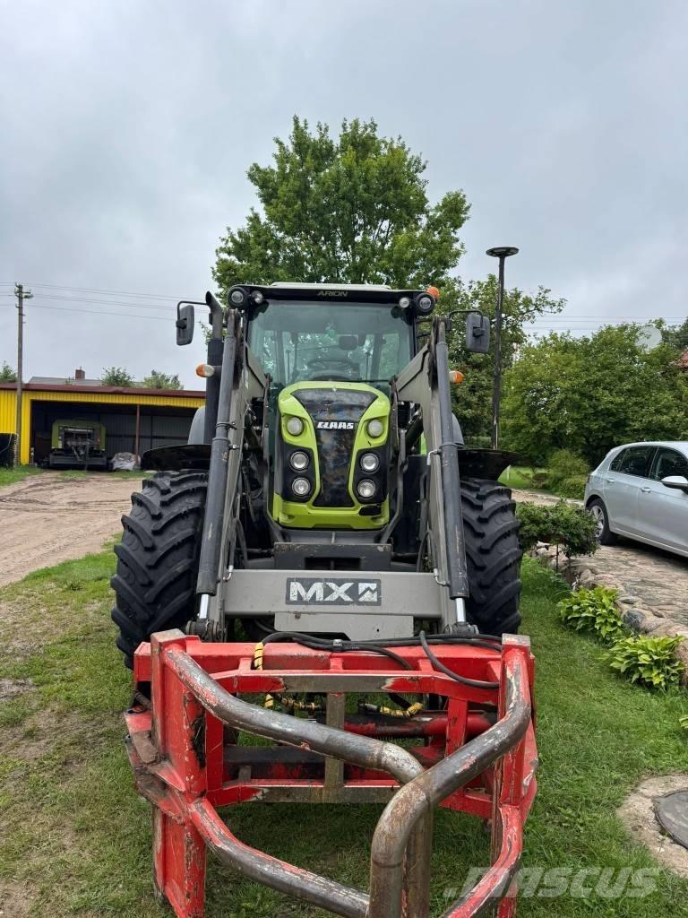 CLAAS Arion 440 트랙터