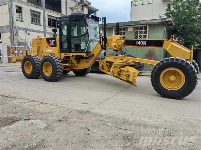 CAT 140 K 그레이더