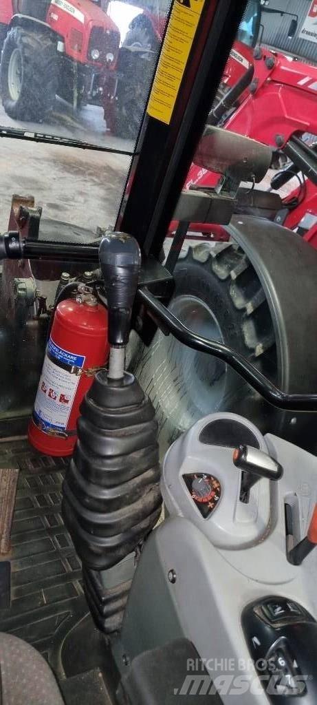 Massey Ferguson 5445 트랙터